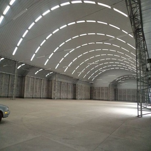 تعمیرکار پوشش سوله